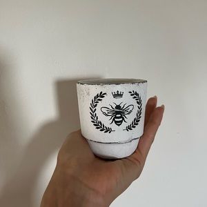 Ceramic little cup
